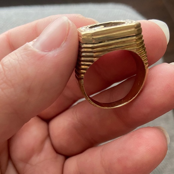 Antique custom fidget signet ring 14k gold with onyx face and moving diamond - Picture 3 of 4